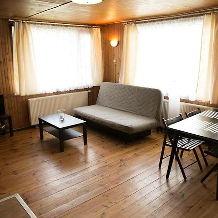 Camping Oaza Blonie Kornik Domki Standard - 3 Pokoje المظهر الخارجي الصورة