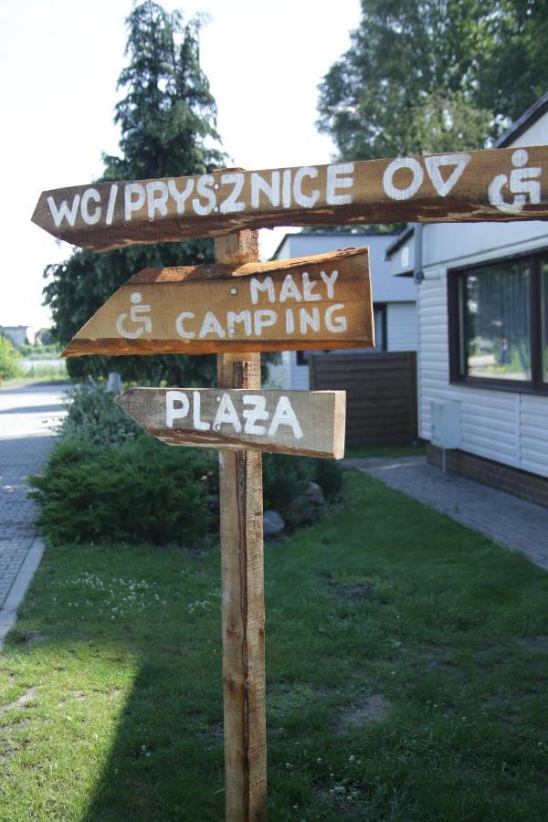 Camping Oaza Blonie Kornik Domki Standard - 3 Pokoje المظهر الخارجي الصورة