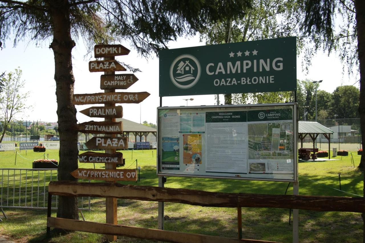 Camping Oaza Blonie Kornik Domki Standard - 3 Pokoje المظهر الخارجي الصورة