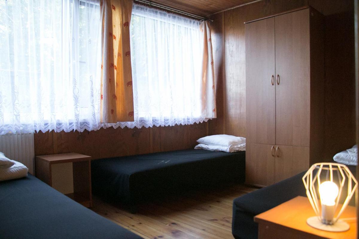 Camping Oaza Blonie Kornik Domki Standard - 3 Pokoje المظهر الخارجي الصورة