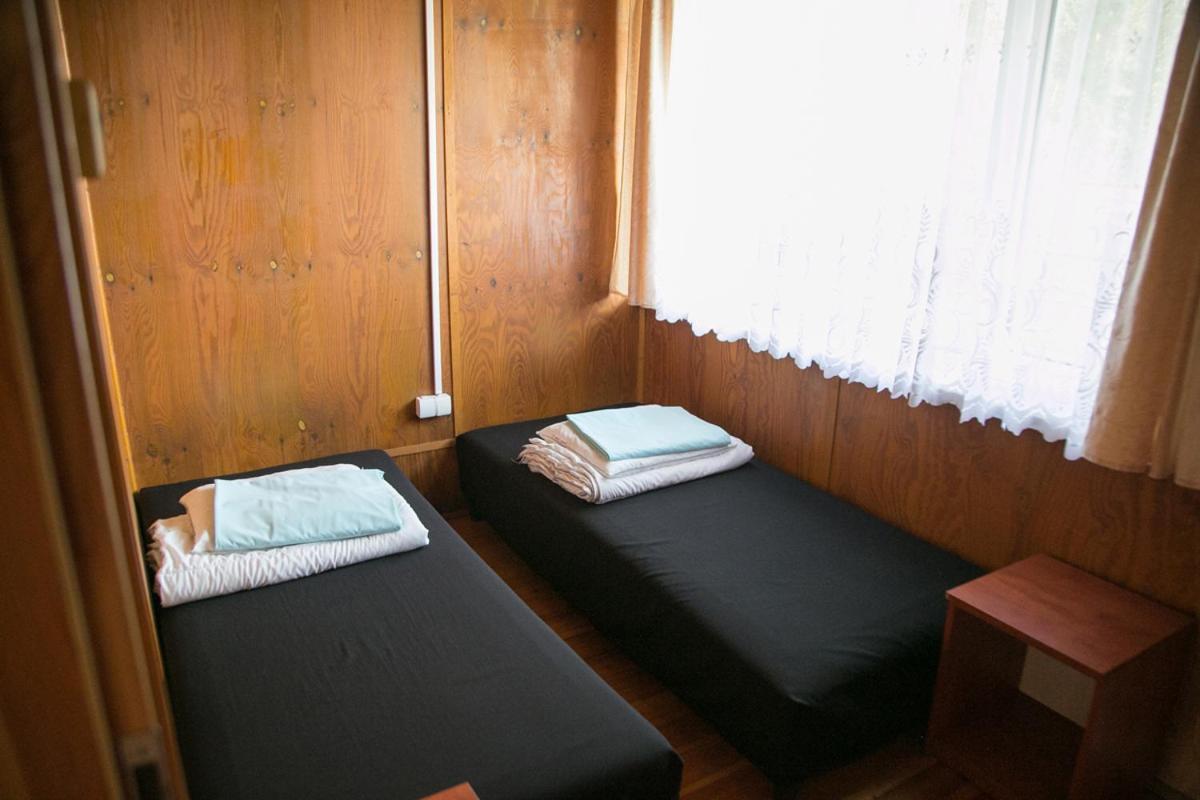Camping Oaza Blonie Kornik Domki Standard - 3 Pokoje المظهر الخارجي الصورة