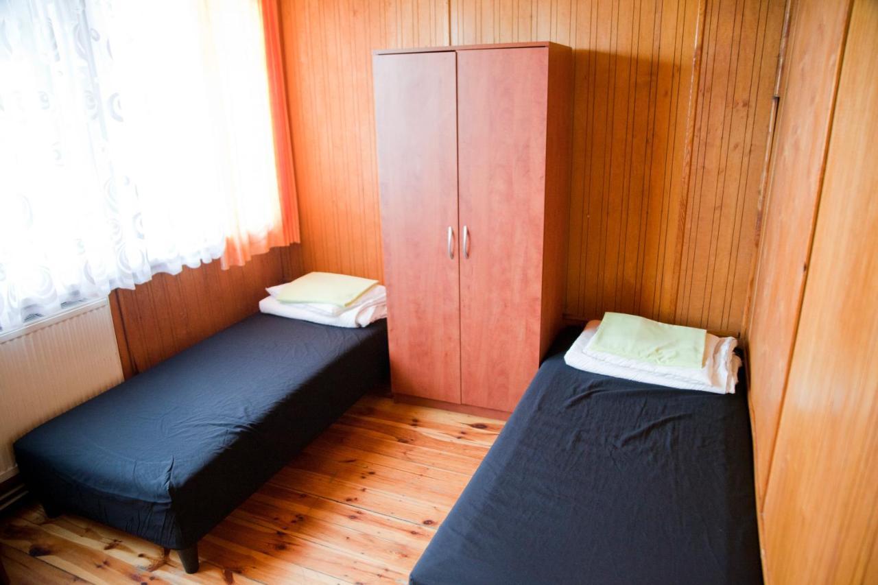 Camping Oaza Blonie Kornik Domki Standard - 3 Pokoje المظهر الخارجي الصورة